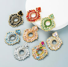 Load image into Gallery viewer, Reeves
