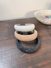 Load image into Gallery viewer, Diamond Princess
